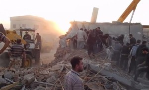 بالفيديو..."حاوية متفجرة" تقتل عشرات السوريين قرب حدود الأردن