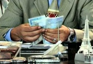 إحذروا من هؤلاء المحتالين..