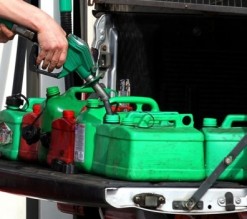 بالتفاصيل...تثبيت سعر البنزين وتخفيض الغاز والكاز والسولار بنسبة 2%