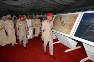 شاهد بالفيديو والصور.. السلطان قابوس في أول ظهور له منذ أشهر