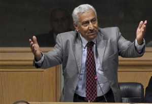 لن تتجاوز الشهر الحالي .. ترجيح رحيل حكومة النسور خلال ايام