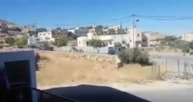 بالفيديو...تعزيزات امنية في وادي موسى تحسباً من احتجاجات متضرري "التعزيم"