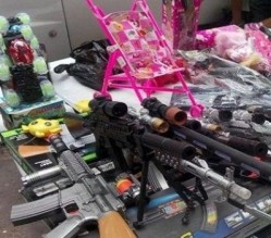 ضبط ألعاب تحتوي على مادة "الفثاليت" التي تتسبب بمشاكل صحية للأطفال في الأسواق الاردنية