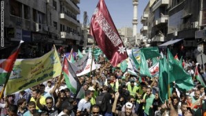 ترقب لتصعيد رسمي احتجاجاً على اقتحامات الأقصى والبرلمان يلوح بالضغط على الحكومة