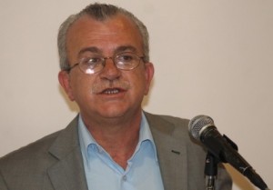 إيقاف نائب رئيس النادي ‫‏الفيصلي‬ بكر العدوان لمدة سنتين وتغريمه 2500 دينار ومنعه من التواجد داخل ‫‏الملاعب