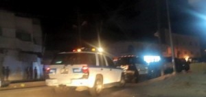 حجارة وأسلحة بيضاء بمشاجرة بين مجموعتين من الشبان في اربد