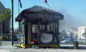 الامن العام : هذه حقيقة الصورة التي يتم تداولها عن حرق كشك امني بالبقعة ..!