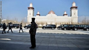 رسائل أردنية غاضبة تسبق لقاءات يجريها كيري في عمّان حول "الحرم القدسي" ومصادر حكومية: لماذا نلتقي نتنياهو؟