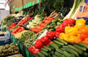أسعار الخضار تتهاوى بسبب ضعف صادراتنا
