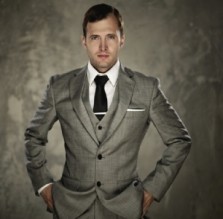 هل تعلم لما منعت ايران لبس الكرفته وما هو السبب