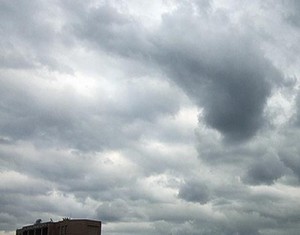 الإثنين : أجواء باردة وغائمة