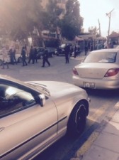 مشاجرة بالحجارة بين مجموعات شبابية أمام البوابة الشمالية للجامعة الاردنية