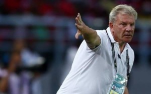 مدرب النشامى يعتذر عن الاستمرار .. وعدنان حمد قادم