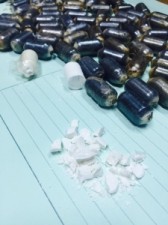 بالصور .. ضبط "كوكايين" في معدة سيدة بمطار الملكة علياء