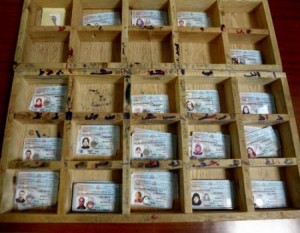 "ستحمل توقيع وبصمة المواطن" .. بطاقات شخصية جديدة مطلع أيار