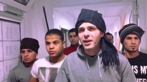 بالفيديو.. للمرة الأولى مسلسل باب الحارة بالنسخة الألمانية