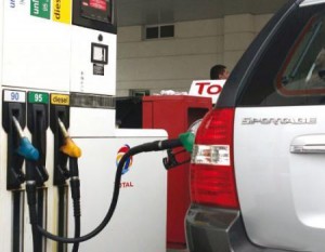 ترجيح تخفيض أسعار الديزل والكاز 12 % والبنزين بشقيه من 4.5-6%