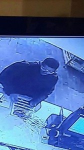 مقتل اسرائيليين واصابة 10 باطلاق نار بتل ابيب