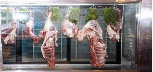 تباين أسعار اللحوم البلدية.. بين التعويم وغياب الرقابة الحكومية