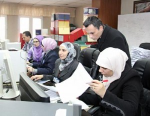 قائمة المنح والقروض الجامعية الثلاثاء