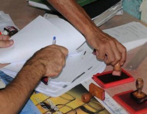 ضبط شهادات جامعية مزورة تحمل اسم جامعات أردنية