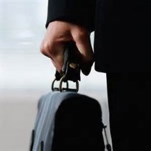 محامون يمارسون أعمال سمسرة...إليكم التفاصيل