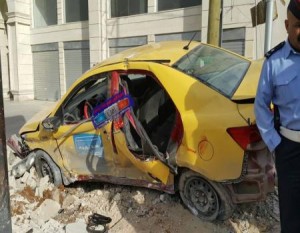 وفاتان و 3 اصابات في حادث سير مروع بالزرقاء.. صور