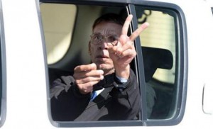 قبرص لن تسلم خاطف الطائرة المصرية.. وهذه الأسباب!