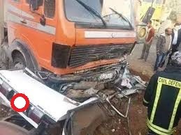 وفاة شخص و إصابة (5) آخرين اثر حادث تصادم ما بين قلاب وسيارة ركوب صغيرة في ناعور