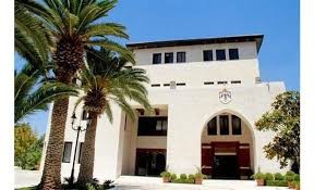 الاحد عطلة رسمية بمناسبة يوم العمال