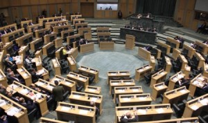 سيناريو يرجح رحيلا نيابيا حكوميا بنهاية أيار