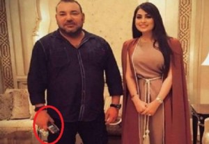 بالتفاصيل ...‏ ما سر استعمال ملك المغرب محمد السادس لهاتف بسيط وما نوعه؟