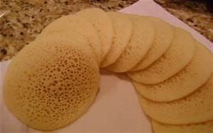 نقابة الصيادلة: خبر اتهام صيدلية ببيع القطايف عار عن الصحة