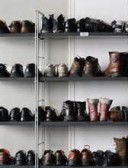 نسوة يسرقن صندوق التبرعات ويستهدفن أحذية النساء بمسجد صويلح