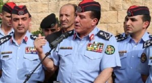 مدير الامن العام : توقيف طالب “التوجيهي” الذي يُطلق الرصاص في موكبه