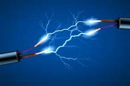 وفـاة أربعيني بصعقة كهربـائية فـي جبل عمـان