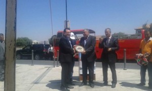 بالصور..."جت " والسياحة والوكالة الامريكية تطلقان مشروع الباص السياحي المكشوف في مأدبا