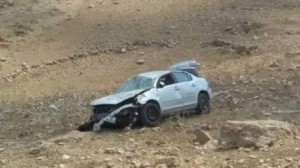 السرعة الزائدة وفقدان السيطرة تؤدي الى تدهور مركبة في منطقة وادي الغفر باربد