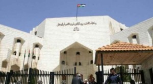 جريمة مروعه حدثت في الاردن .. ستينية تقضي على يد ابنها "بالتبني"