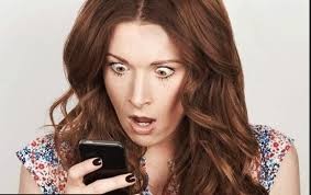 مصدر قضائي : لا نص قانوني يعاقب او يجرّم الزوجة التي تفتش جيوب أو هاتف زوجها