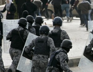 مشاجرة جماعية في الرصيفة والأمن يتدخل