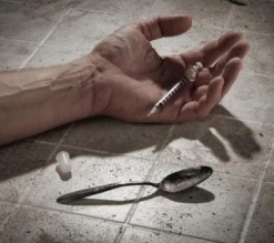 جرعة زائدة من المخدرات تودي بحياة شاب عقباوي