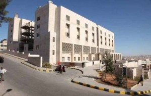 القبض على شبان اعتدوا على طبيب بـ "البشير"