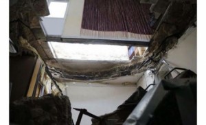 بالصور...3 وفيات إثـر انهيار أرضية غرفة داخل منـزل في الزرقـاء