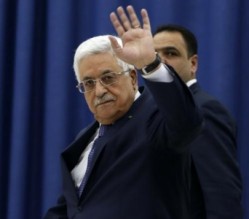 هآرتس: عباس في الوقت الضائع