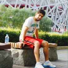 لاعب المنتخب الوطني لألعاب القوى عواد الشرفات : بعد كل هذه الانجازات " ما معيش حق كيلو خبز"