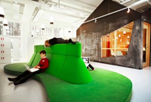 لماذا ألغت فنلندا جميع المناهج الدراسية؟