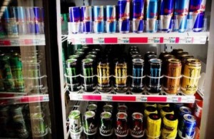 استهلك 4 مشروبات طاقة يوميًا لأكثر من 3 أسابيع .. ما حصل معه مخيف!