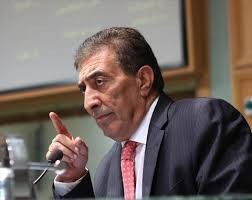 رئيس مجلس النواب عاطف الطراونة يطلب من المصورين عدم التصيد والمحافظة على الخصوصية اثناء عملهم