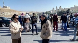 بالصور .. اعتصام حاشد احتجاجا على منح رخصة ثالثة لتصنيع الباطون الجاهز في شفابدران